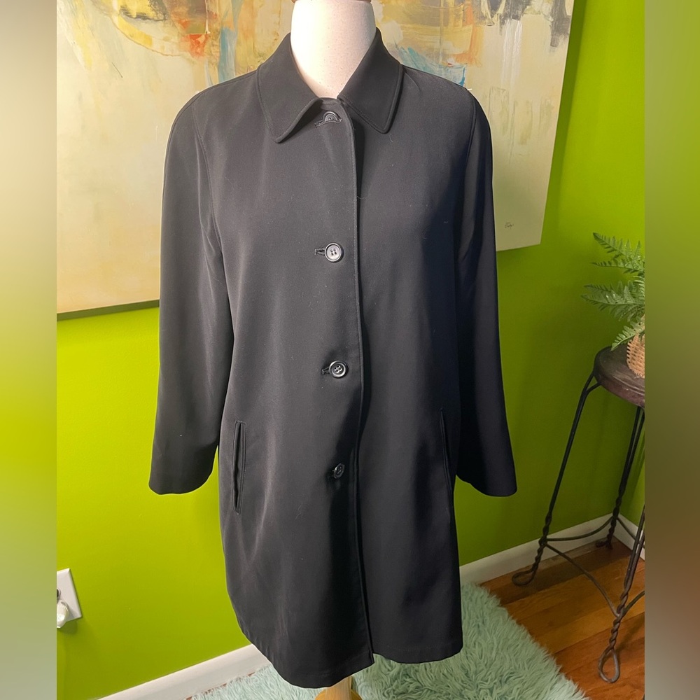 Collard button jacket